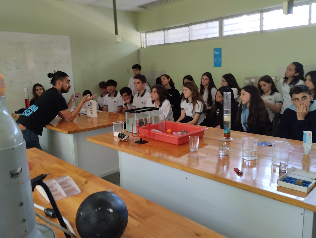 LA MEDIA EN "LA SEMANA DE LA FÍSICA"